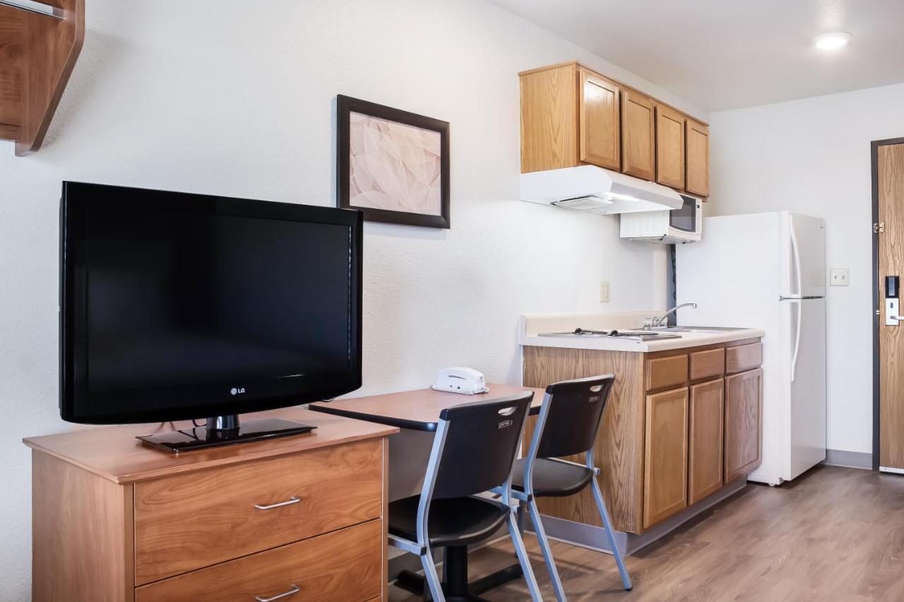 Woodspring Suites Конро Экстерьер фото